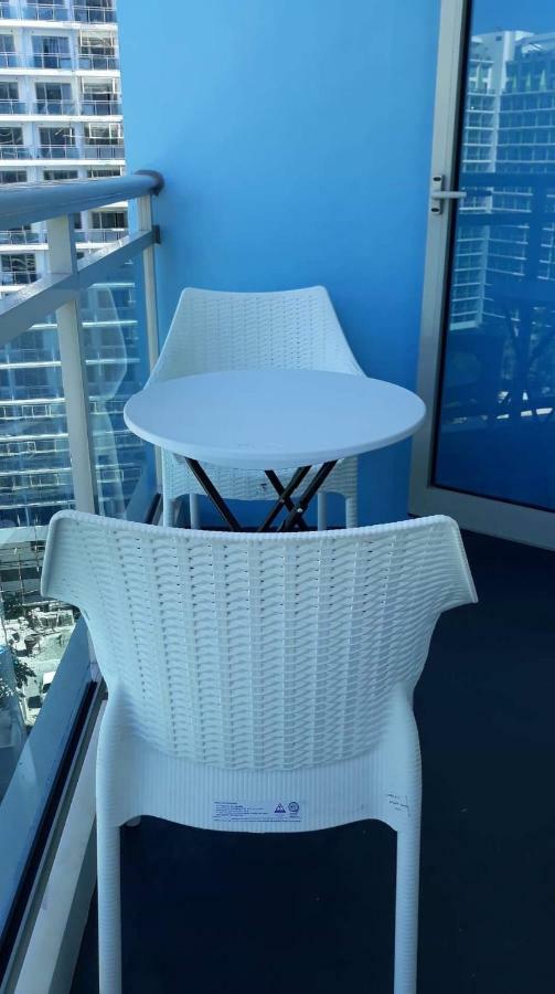 Azure Urban Resort Residence R&C - Paranaque 马尼拉 外观 照片